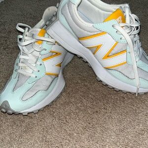 NB 327 size 6